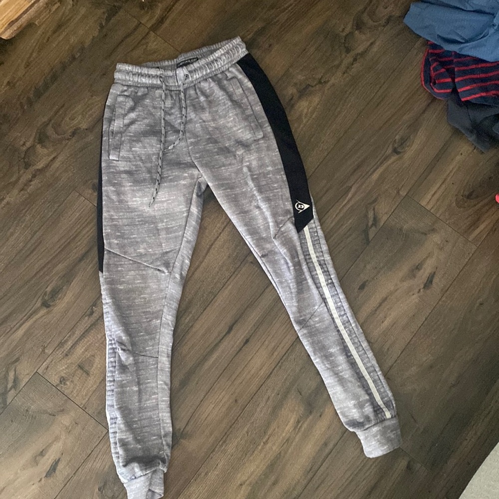 Dunlop joggers size 14/16 with pockets and tie waist